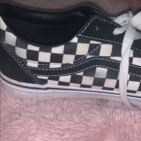 checkerboard vans - Picture 3 of 4